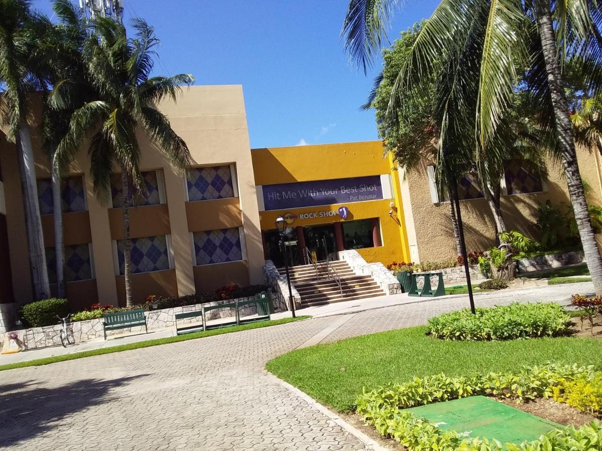 Bed and Breakfast Casa Rioja Playacar Playa del Carmen Exterior foto
